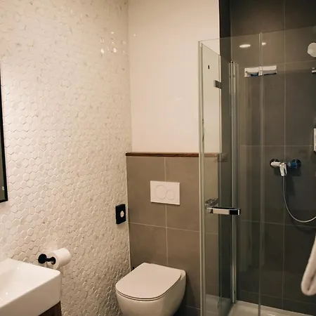 Krone Svätý Jur