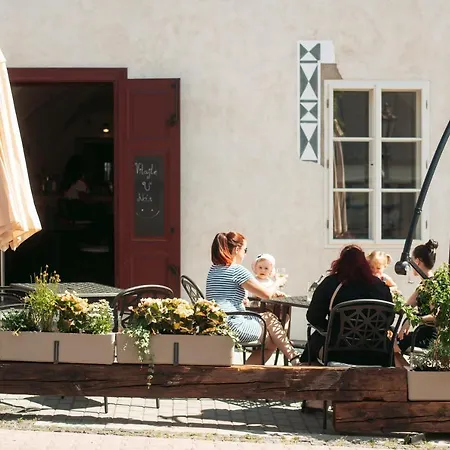Krone Vendégház Svätý Jur
