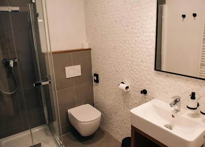 Konukevi Krone Svätý Jur